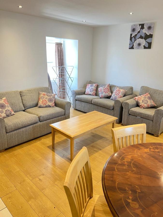 גרייט יארמאות Spacious Two Double Bedrooms Flat, H 5 מראה חיצוני תמונה