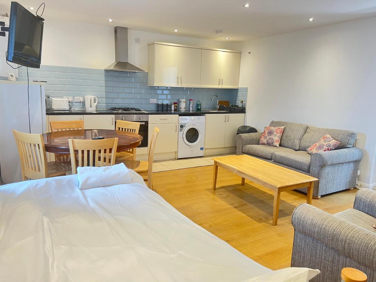גרייט יארמאות Spacious Two Double Bedrooms Flat, H 5 מראה חיצוני תמונה